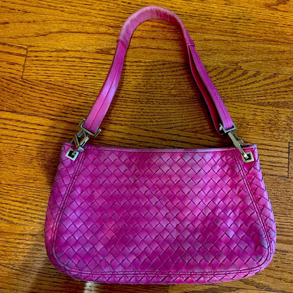 PINK BOTTEGA SHOULDER BAG